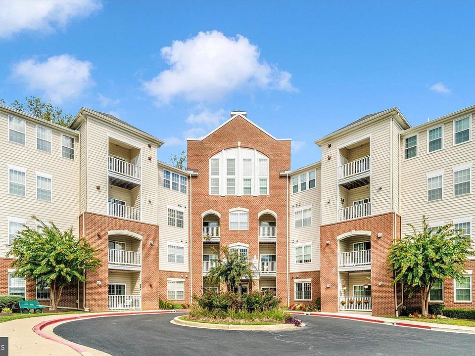 1st image of 2610 Chapel Lake Dr APT 104