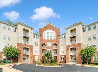 2610 Chapel Lake Dr APT 104, Gambrills, MD 21054