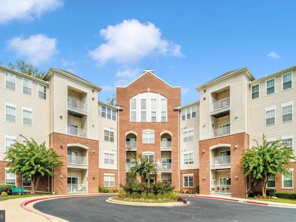 2610 Chapel Lake Dr APT 104, Gambrills, MD 21054
