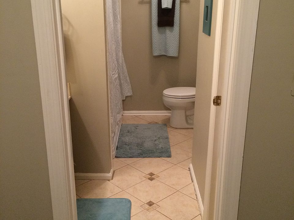 2nd image of 234 Edgewood Dr
