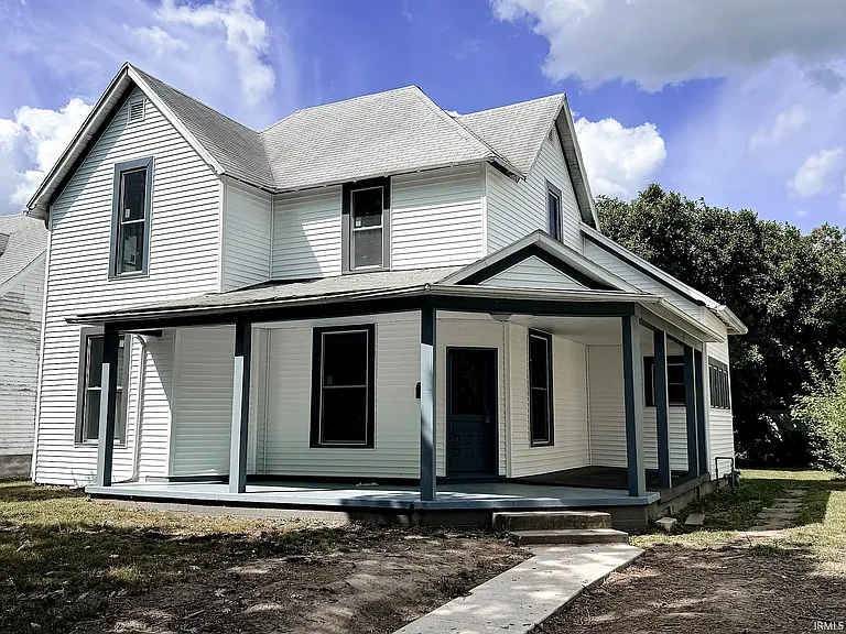 733 S Armstrong St — Photo 1