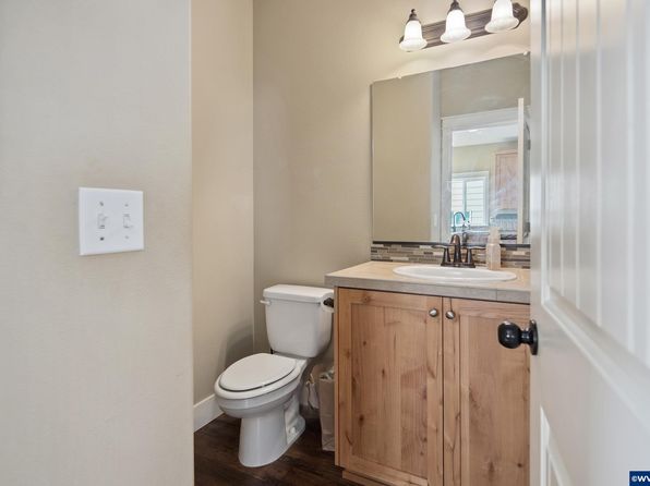 838 Limelight Ave NW, Salem, OR 97304
