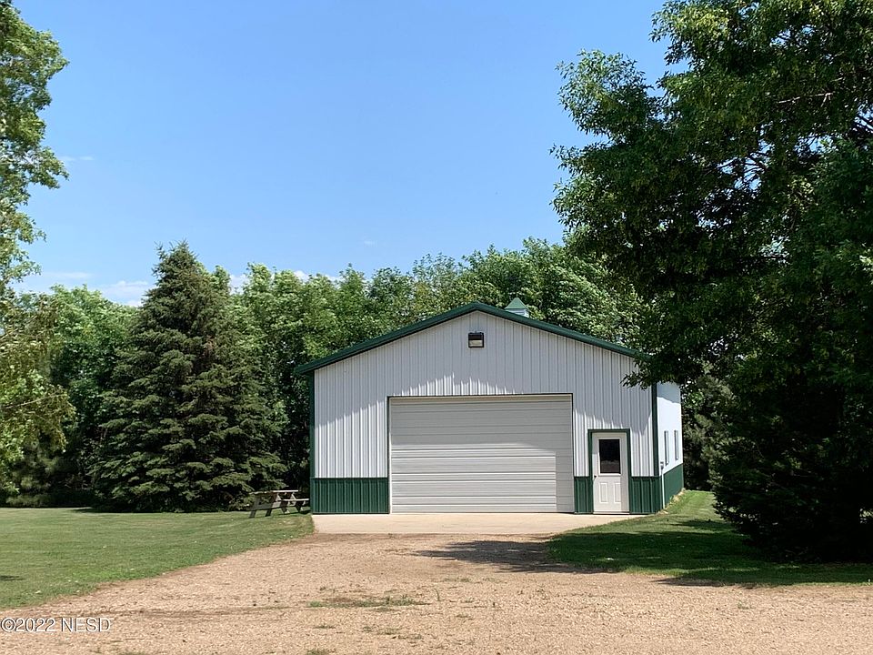 44102 152nd St, Waubay, SD 57273 Zillow