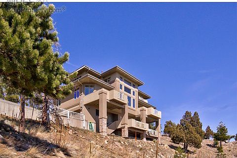 2nd image of 6900 Sunshine Canyon Dr