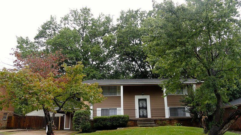1st image of 3219 Gina Dr