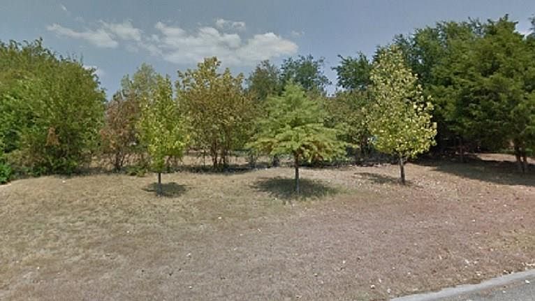 1st image of 1307 Develon Dr