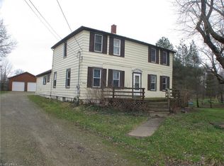 12449 Old State Rd, Huntsburg, OH 44046