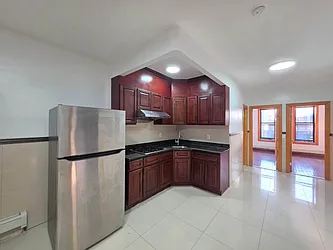 5505 8th Avenue, #2