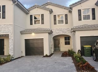 1105 SE 27th Ter, Homestead, FL 33035