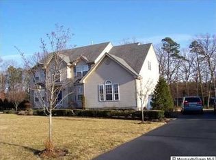 15 Emma Ln, Jackson, NJ 08527