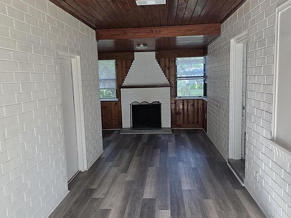 2nd image of 7816 Catawba Dr