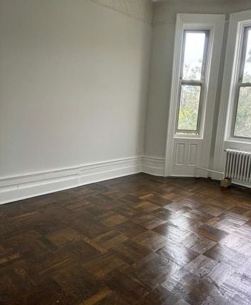 5th image of 2176 Anthony Ave Unit 3