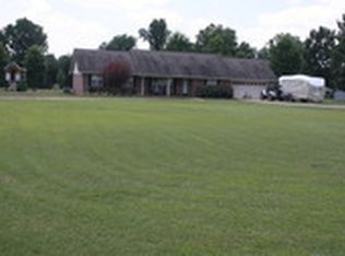 130 Ramsey Hill Rd, Nashville, AR 71852