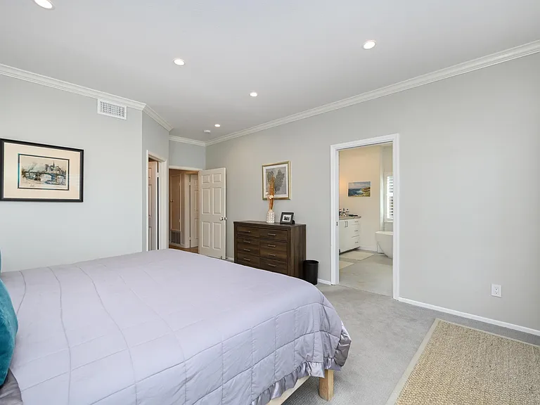 927 Gardenia Way — Photo 39
