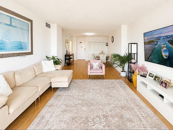 5th image of 1985 S Ocean Dr APT 22A