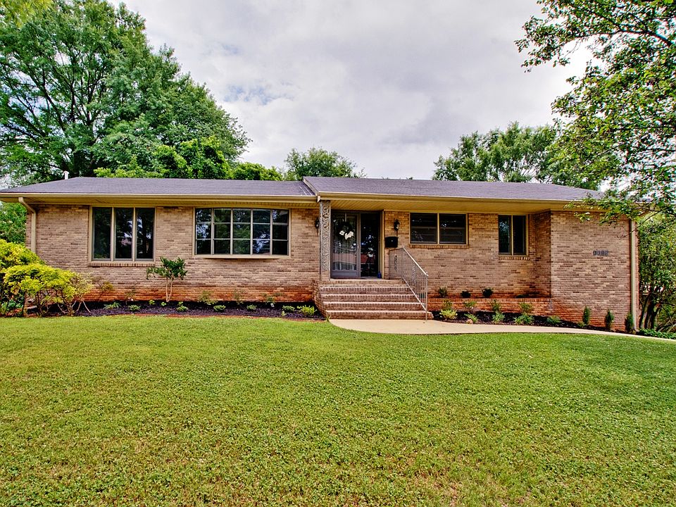 1st image of 3307 Greymont Dr SW