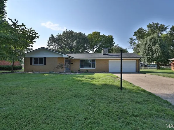 2455 Waterman Ave, Granite City, IL 62040
