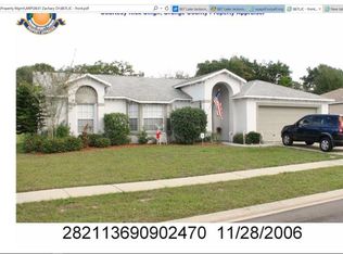 867 Lake Jackson Cir, Apopka, FL 32703