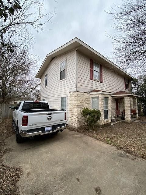 1st image of 301 Provines Dr