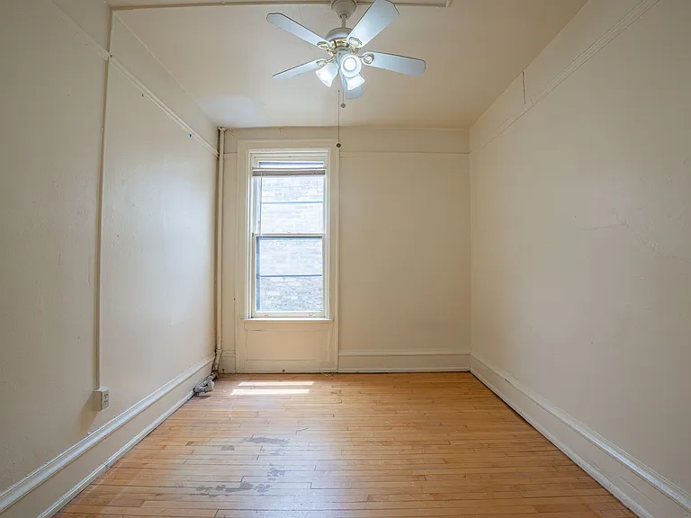 828 N Milwaukee St — Photo 16
