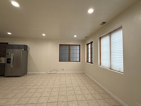 5th image of 2408 S Wentworth Ave Floor 2