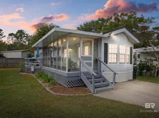 122 Horn Dr, Lillian, AL 36549