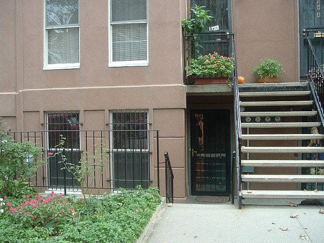 2nd image of 347B Grand Ave