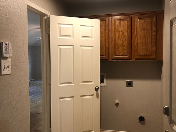 5th image of 6928 Prairie Dawn Ln