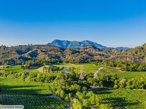 8320 Franz Valley Road - 8bd/10ba, 7,334 sqft - in Calistoga, CA