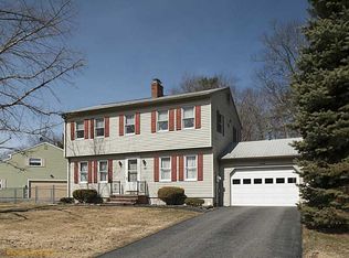 20 Frost Hill Rd, Portland, ME 04103