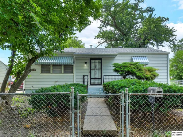 3524 N 29th St, Omaha, NE 68111
