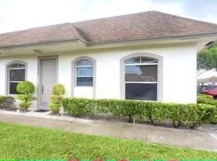 11943 Sturbridge Ln, Wellington, FL 33414