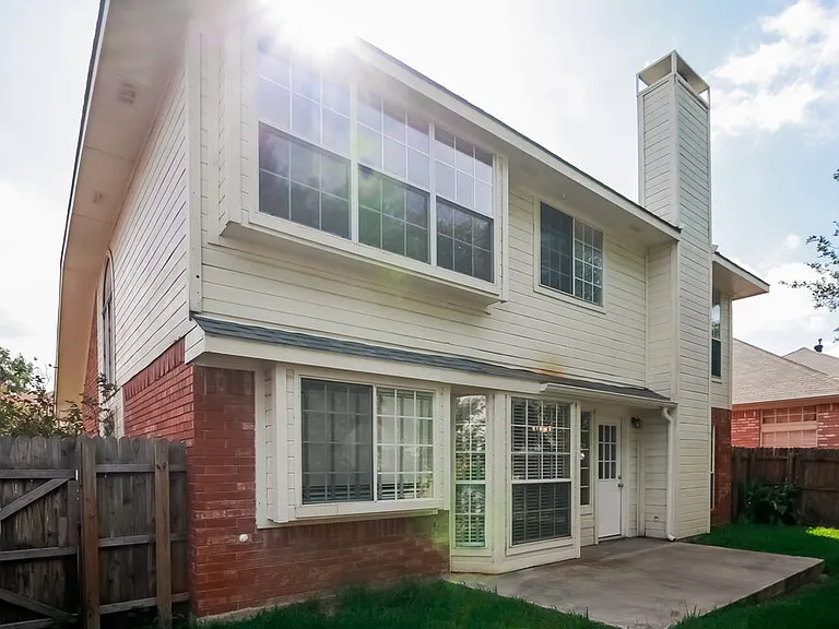 3011 Renaissance Dr — Photo 15