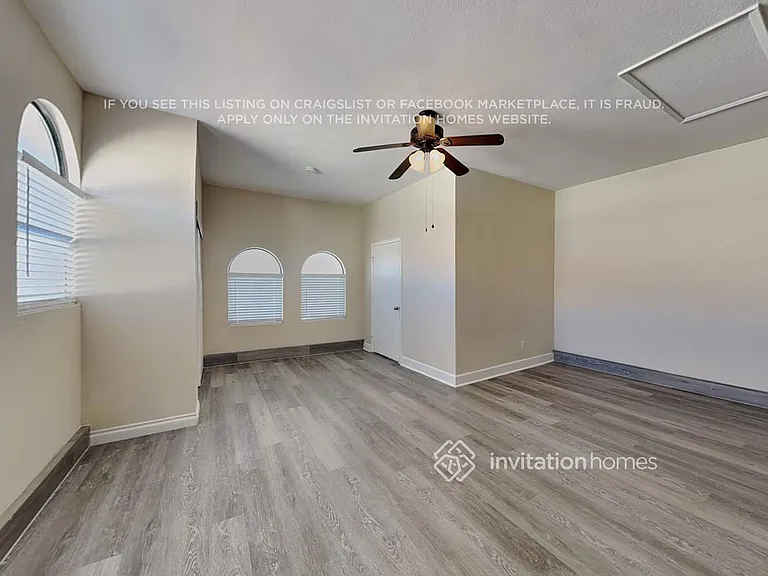 8428 Mulcahy Ave — Photo 12