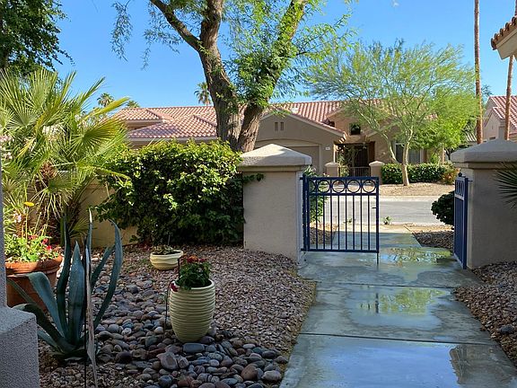 3rd image of 78419 Yucca Blossom Dr