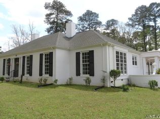 13 Stuart Cir, Weldon, NC 27890