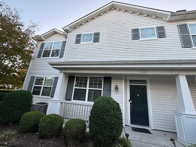 4560 Turnworth Arch