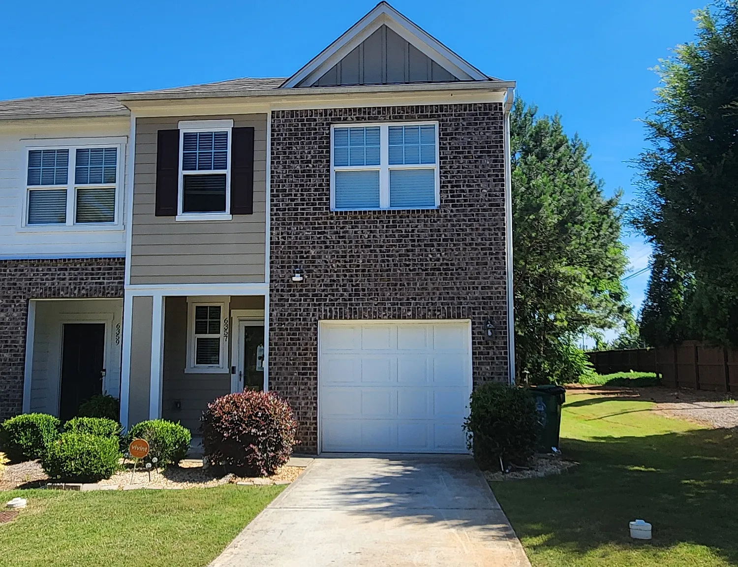 3 bed, 2.5 bath, 1514 sqft, $2,200 — Photo 1