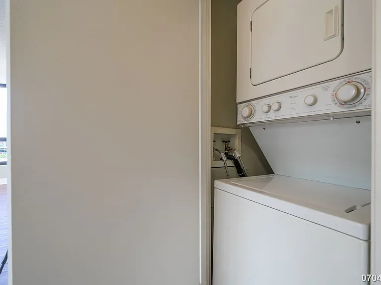 876 Curtis St #1103 — Photo 17
