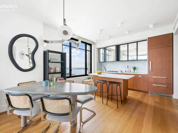 110 Charlton Street 27E image 3 of 15
