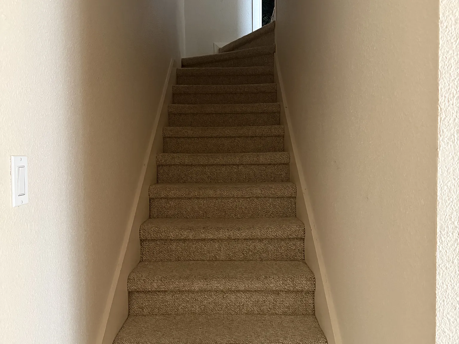 2 bed, 1.5 bath, 972 sqft, $1,500 — Photo 4