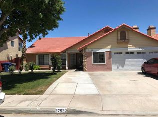 37522 45th St E, Palmdale, CA 93552