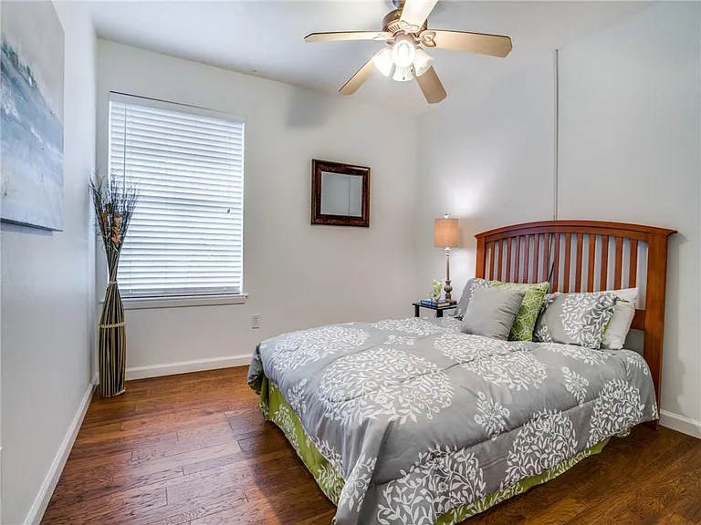 2727 Alco Ave — Photo 9