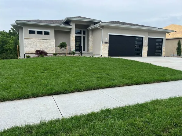 2817 SW Heartland Rd, Lees Summit, MO 64082