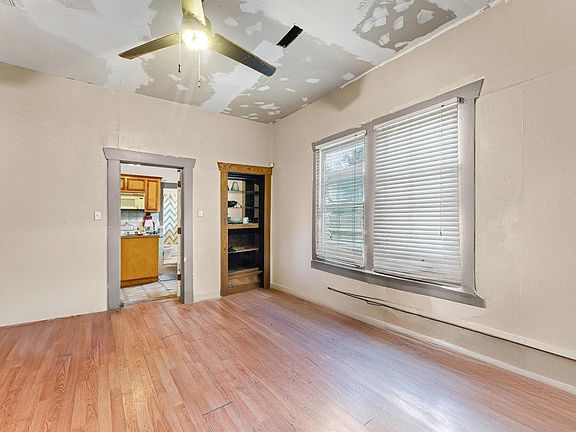 5th image of 7435 Hezekiah Ln