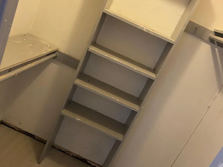 Spacious walking closet