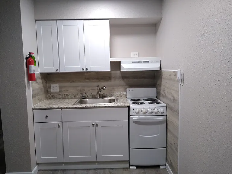 Hidden Ridge Apartments — Photo 9