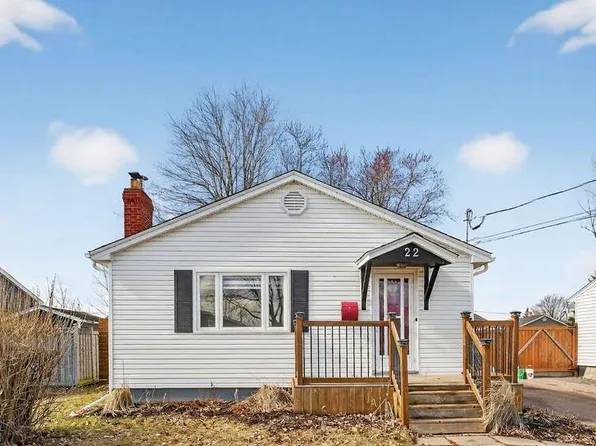 22 Mitchner Ave, Moncton, NB E1C 7N6