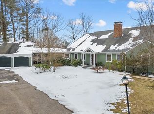 81 Montevideo Rd, Avon, CT 06001