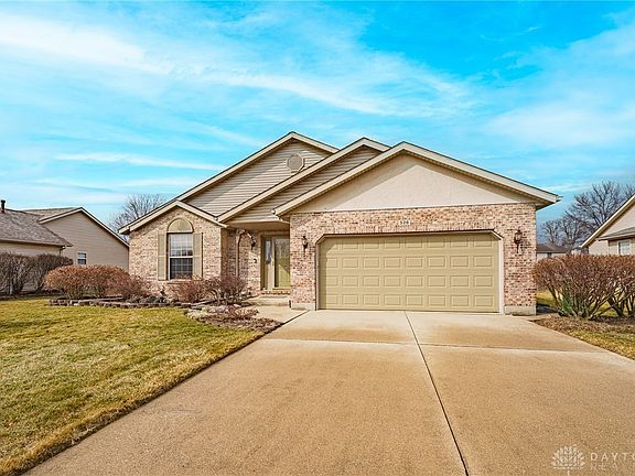 3rd image of 526 W Hoewisher Rd